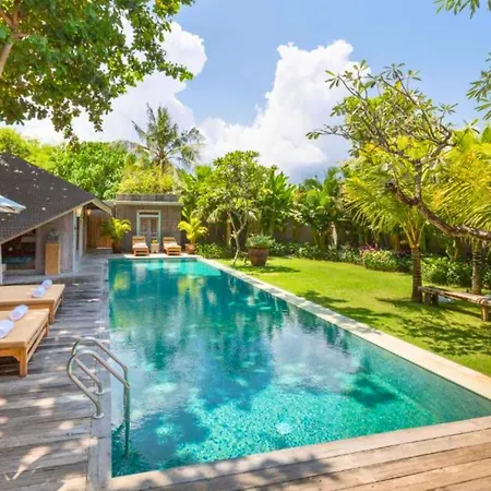 Janardana 4 Bedroom Private Pool Villa Zn157